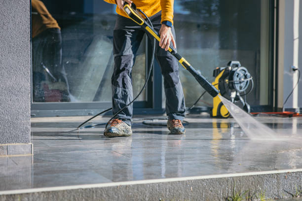 Best Solar Panel Cleaning  in Beach City, TX